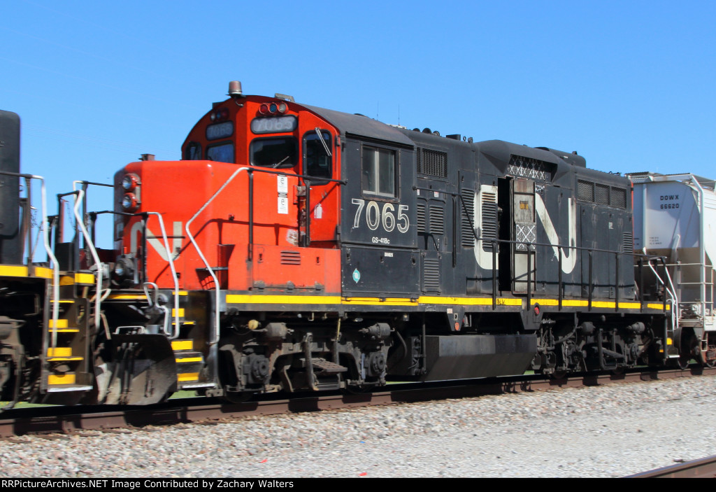 CN 7065